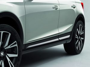 Genuine SEAT Arona Gloss Black Side Door Mouldings 2017 Onwards